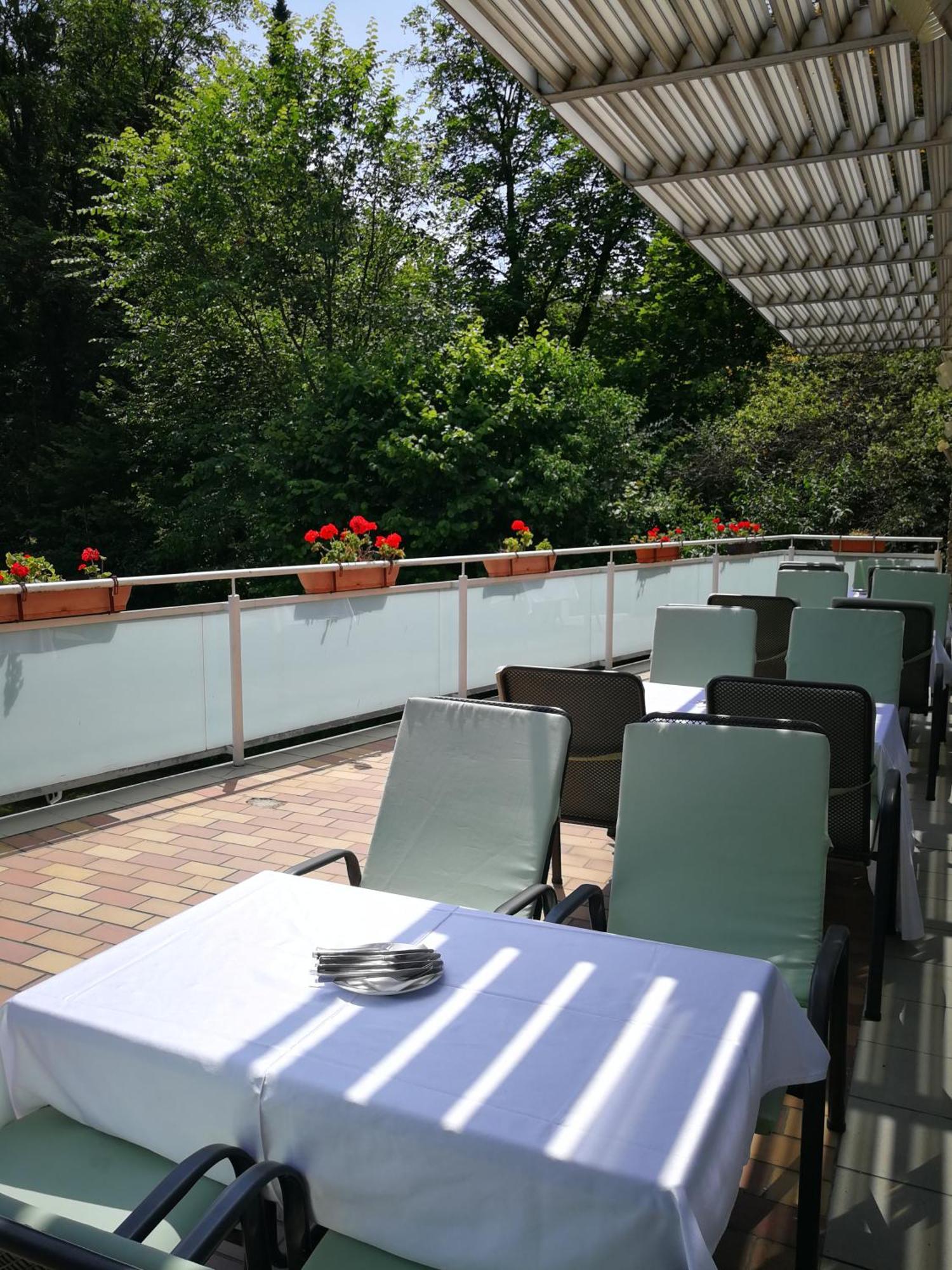 Hotel Fit เฮวิซ ภายนอก รูปภาพ
